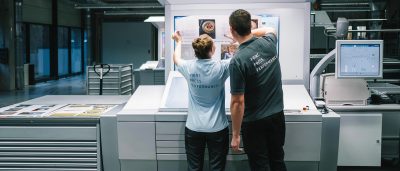 optimal media Mitarbeiter gehen ihrem Jobs in Röbel in der Produktion von hochwertige Medienprodukte nach