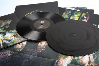 Imminence - Heaven in Hiding | Arising Empire | Kontor New Media: Schallplatte in Schwarz, D-Seite mit geätztem Motiv, Poster, bedruckte Innentasche und Gatefold