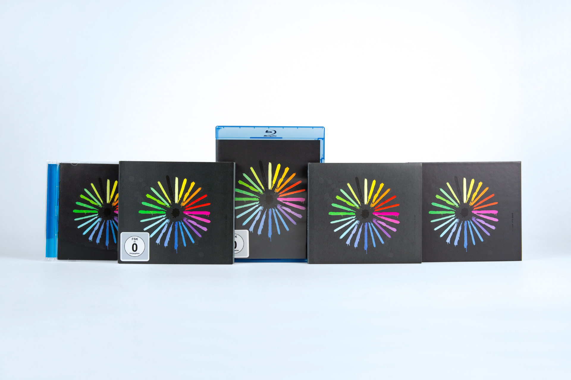 Marillion – An Hour Before It's Dark | earmusic: CD, DVD und Blu-ray Disc in in verschiedenen Medienverpackungen