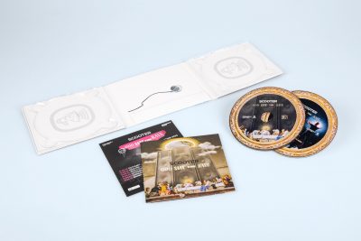 Two CDs with booklet and insert in digipac | God Save The Rave – Scooter