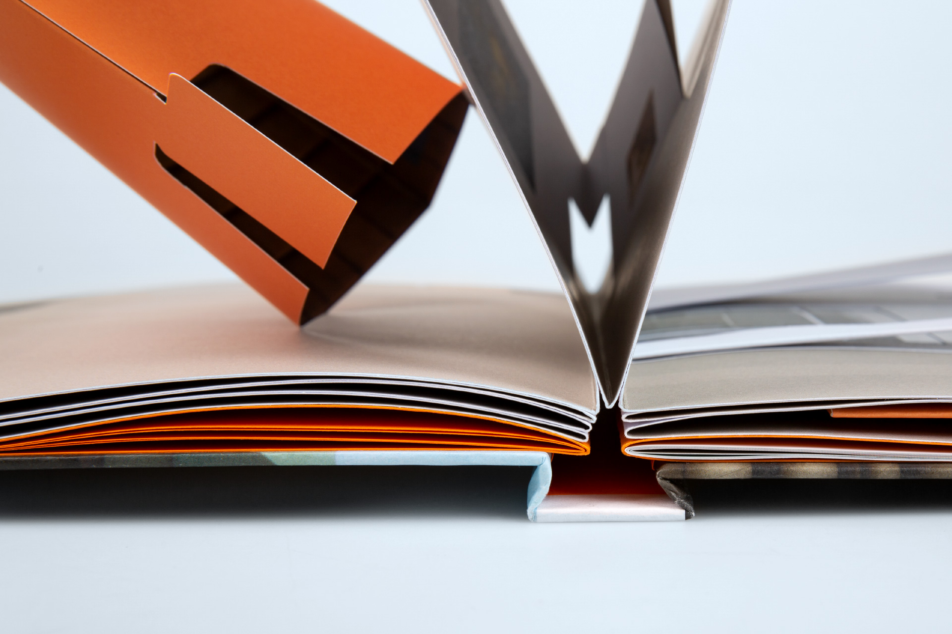 Mundo de Papel | Mack Books: Very good impact behaviour