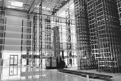 optimal media mediendienstleister 2001 Inbetriebnahme des Internationalen Logistik- und Fulfillment Centers